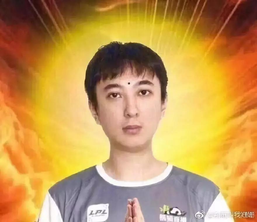 王思聪对比日本第一富二代,王思聪富二代该有的气质