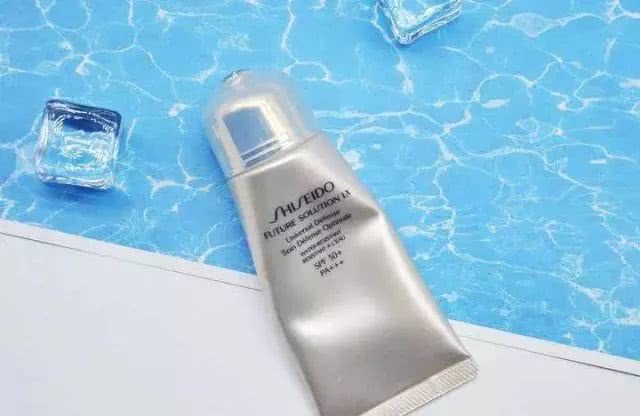 兰蔻防晒好还是skii防晒好,兰蔻柔皙轻透防晒测评