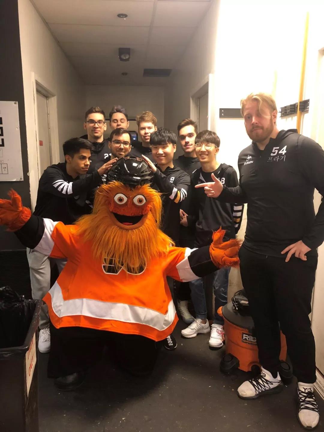 homecoming美国返校节,homecomingdance是啥