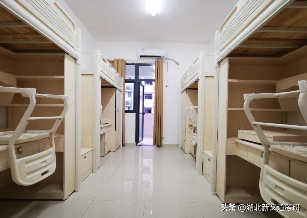 高校宿舍上床下桌天花板,高校宿舍叙利亚风格