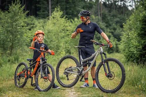 从摇滚巨星到山地车公司老板的传奇人生，专访NS品牌创始人