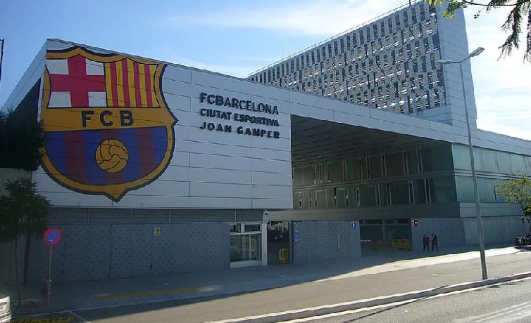 外媒：狂野主席——巴塞罗那足球俱乐部时期的加斯帕特