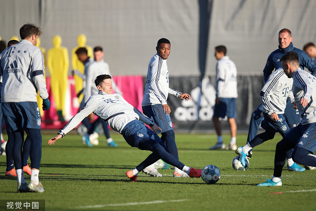 拜仁时隔四年战胜门兴,拜仁0比5惨败门兴阵容