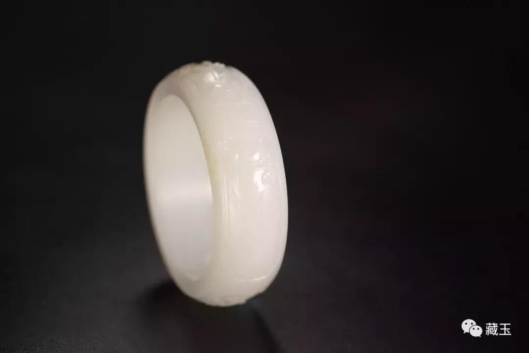 五个诀窍告诉你翡翠手镯怎么挑,玉手镯选购口诀