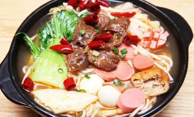 贵州黔东南为什么那么火,黔东南在贵州算不算穷的地方