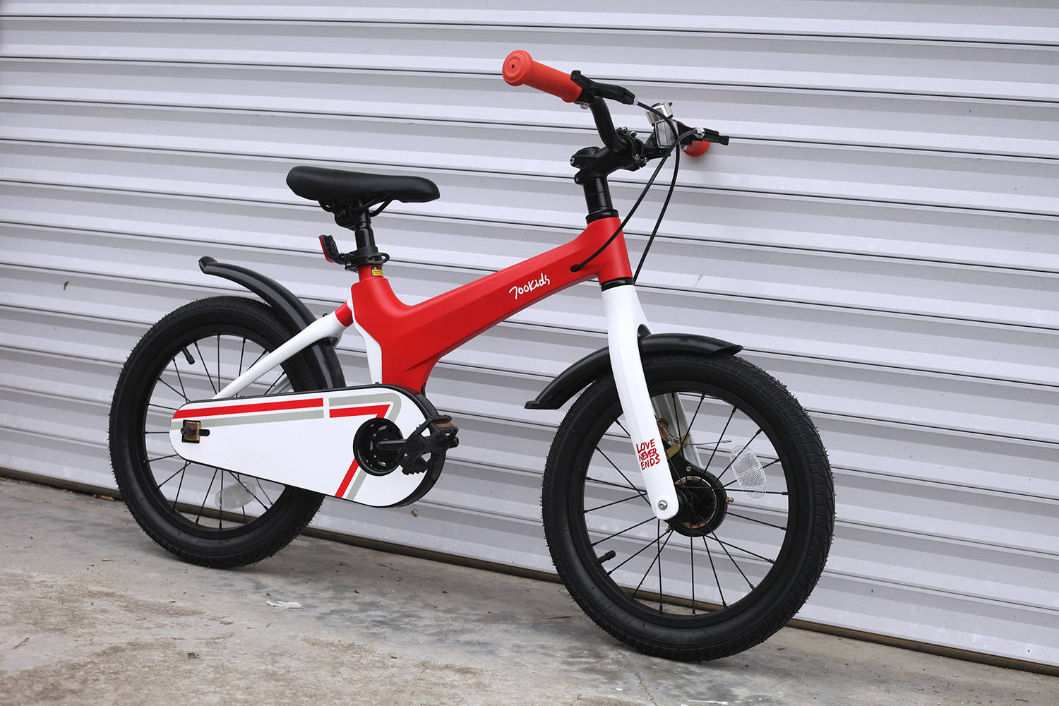 柒小佰自行车测评,六岁初学者自行车