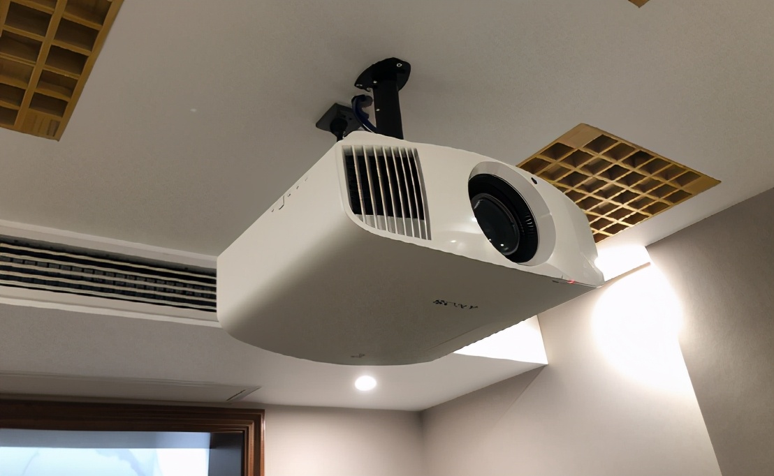 打造最简单的家庭影院,家庭影院装修效果图大全现代简约