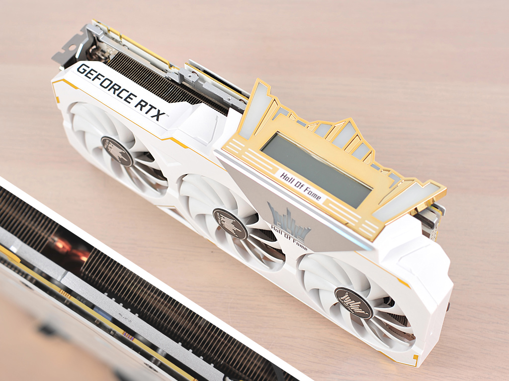 rtx2080名人堂10周年,黑白拼色主机