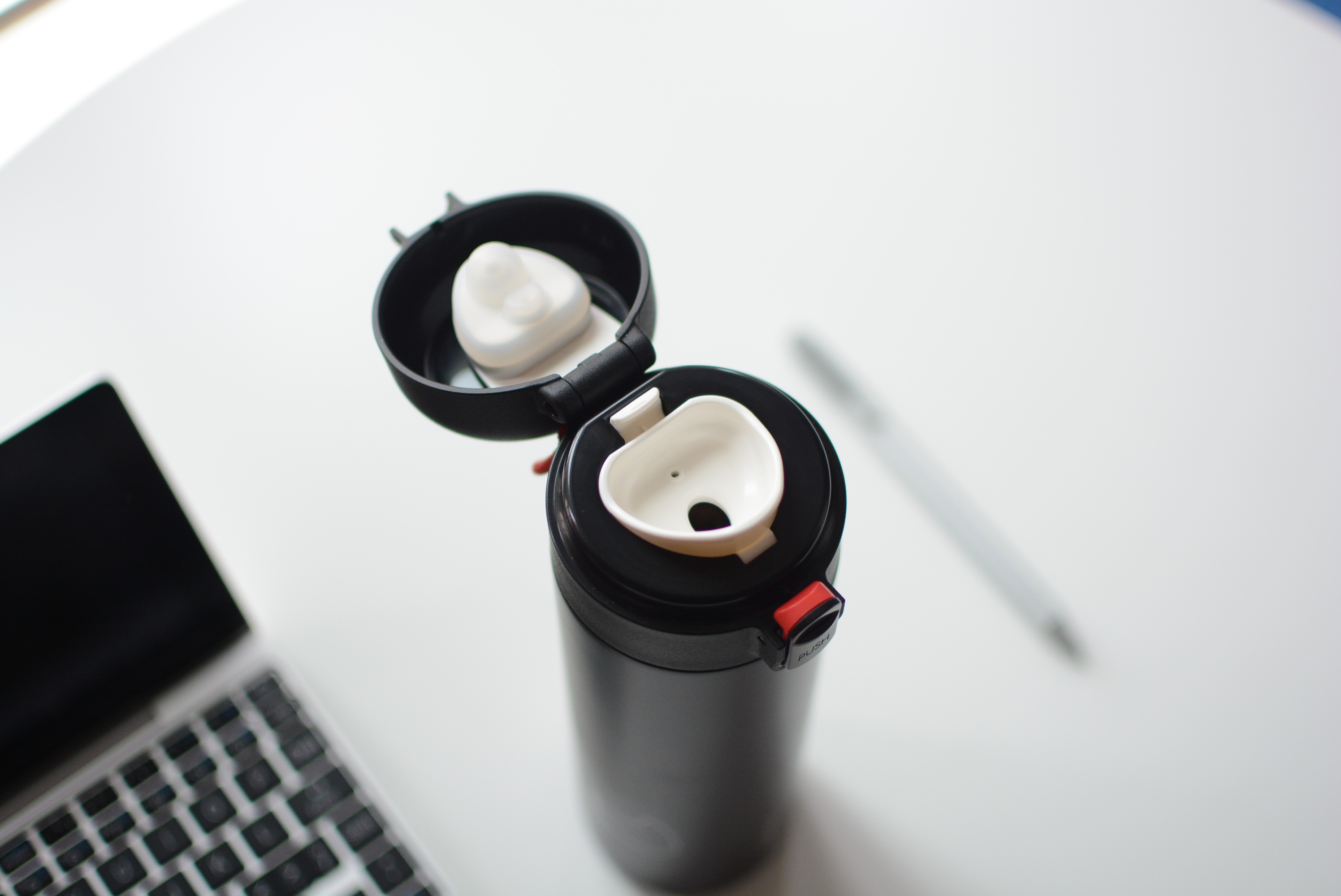 九阳保温杯好用吗,九阳小红绳保温杯