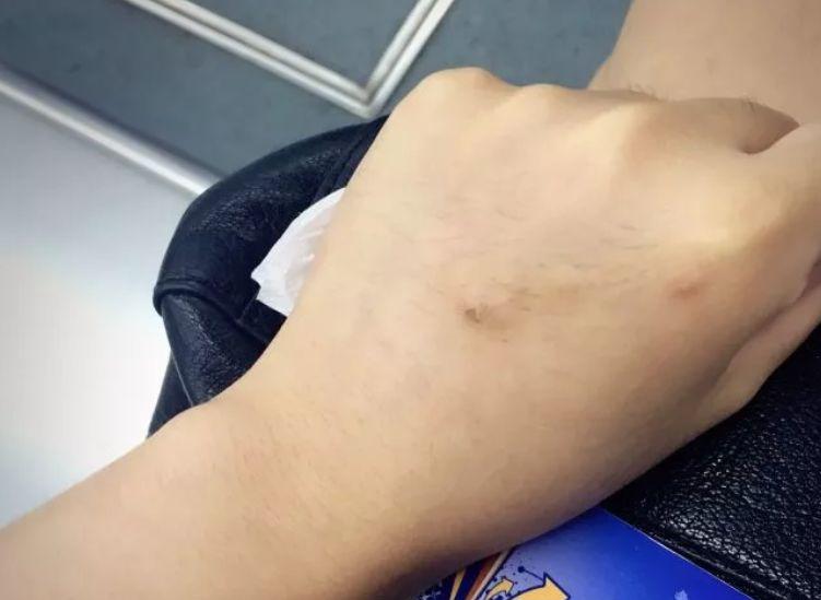 50cm“仙女管”插入少女胃里,这种自虐工具竟在淘宝卖疯了