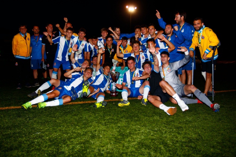 史无前例7连胜夺冠西班牙,西班牙大赛三连冠含金量