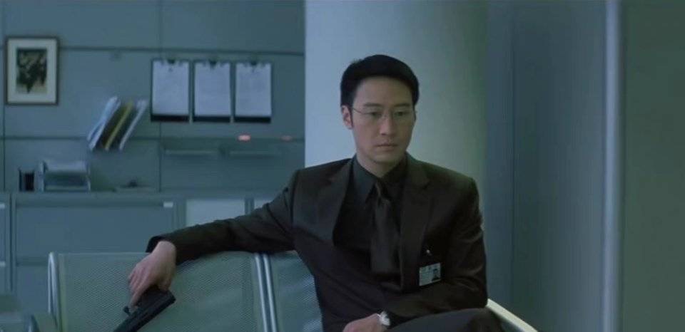 橘子晚报：粉丝声讨Owhat退钱；王思聪评论后劳斯莱斯删晚晚视频