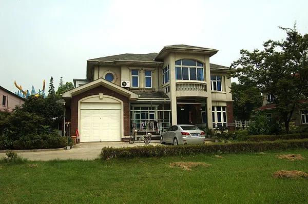 最富有的天下第一村,中国十大天下第一村