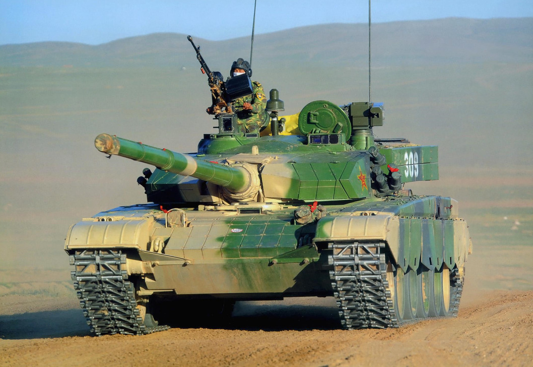 99式坦克用燃气轮机,军用燃气轮机和柴油机有什么不同