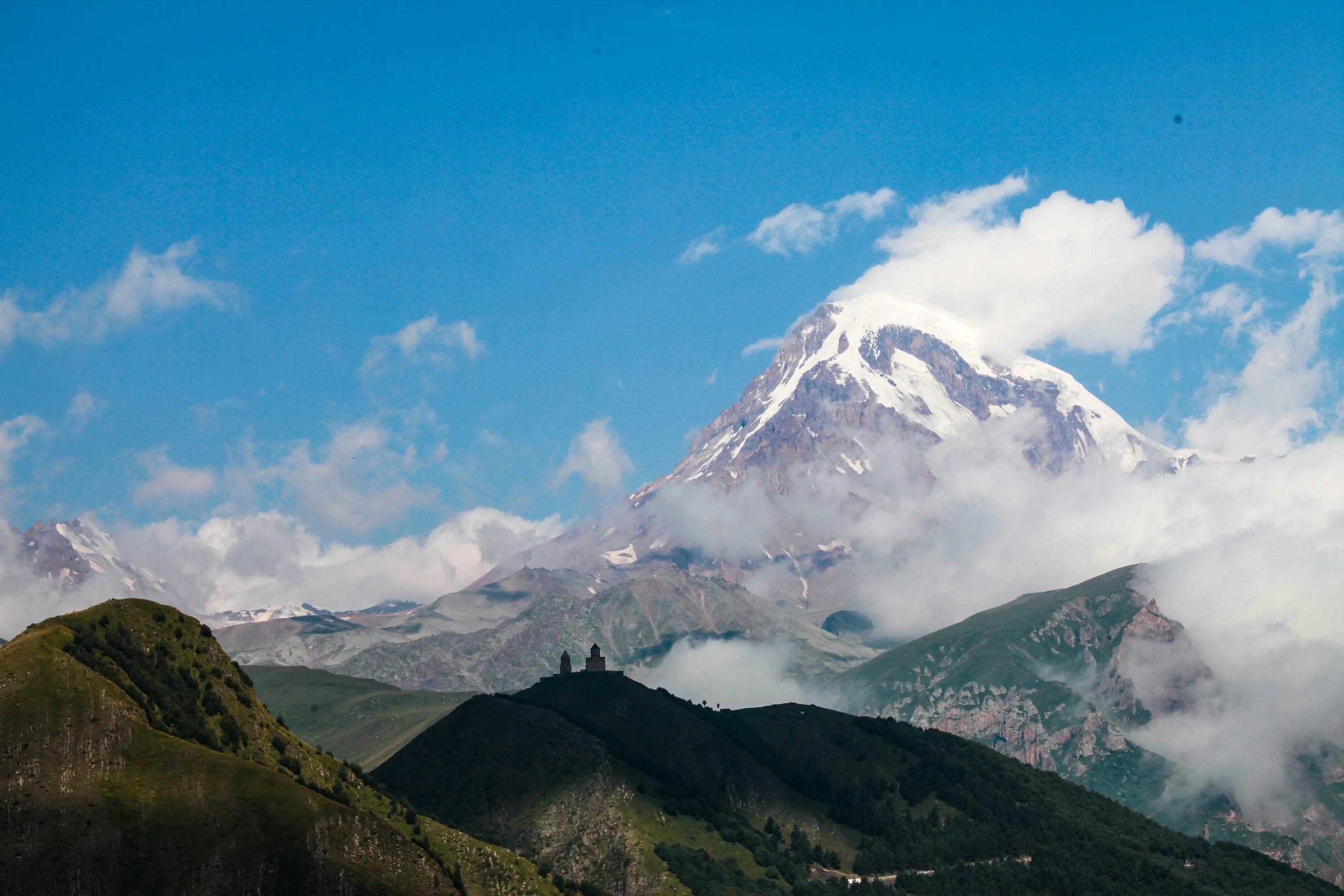 自驾格鲁吉亚高加索山区,卡兹别克山旅游攻略