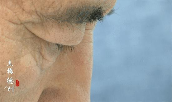 七旬老人创作画,老年人绘画直播