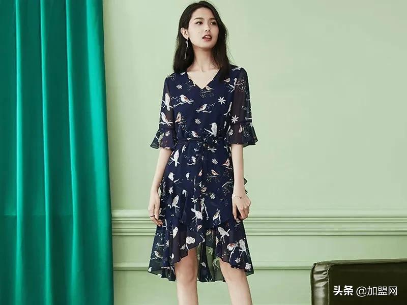 女装店加盟分析,加盟招商营销方案