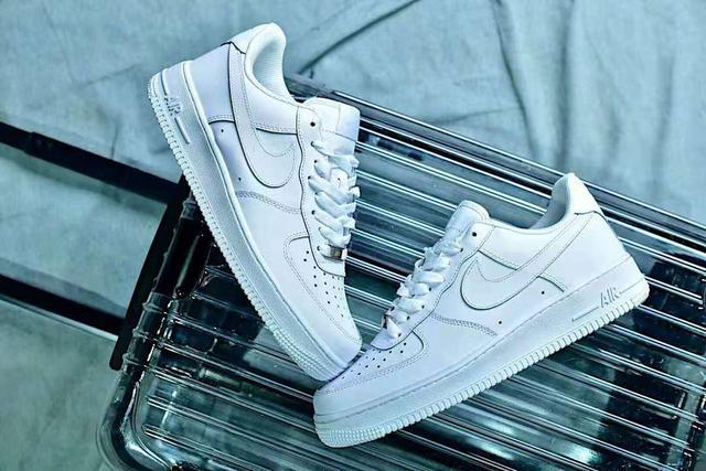 莆田复刻鞋和正版区别是什么,福建高仿鞋和正版到底有什么区别