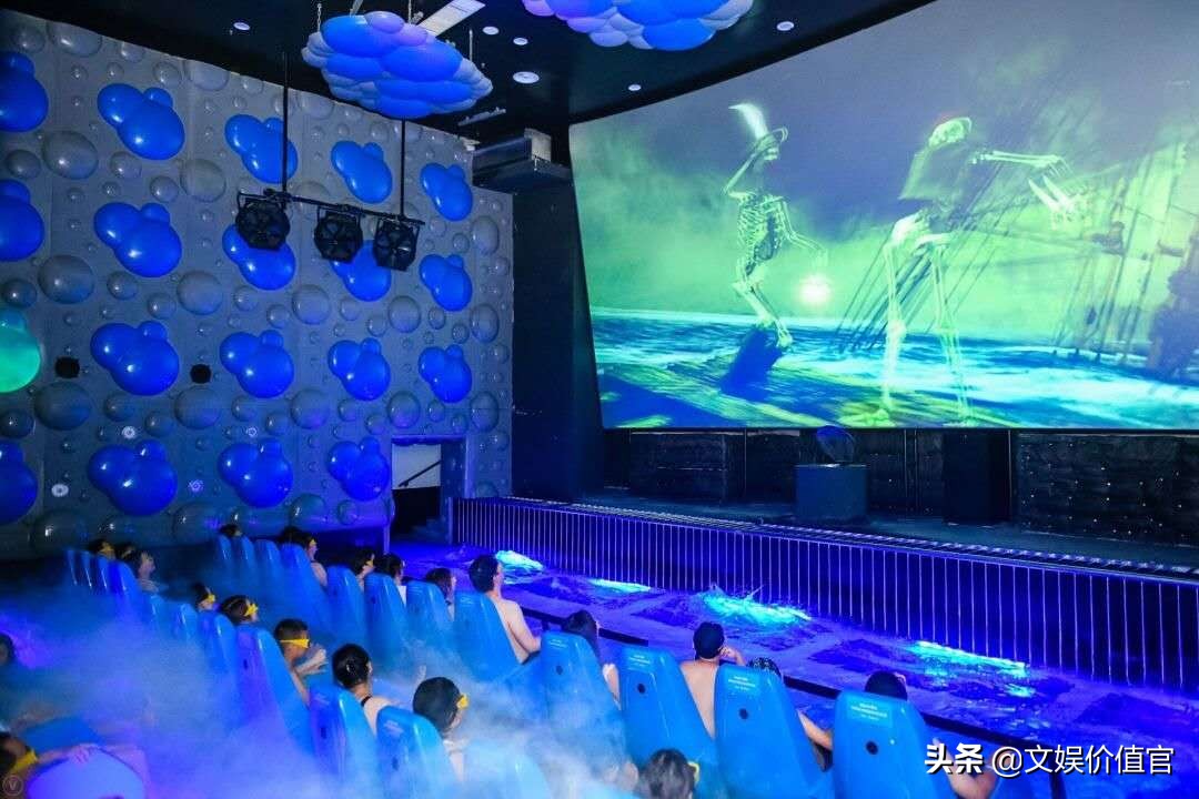 你还在对抗“热浪”？我们都去“冲浪”了