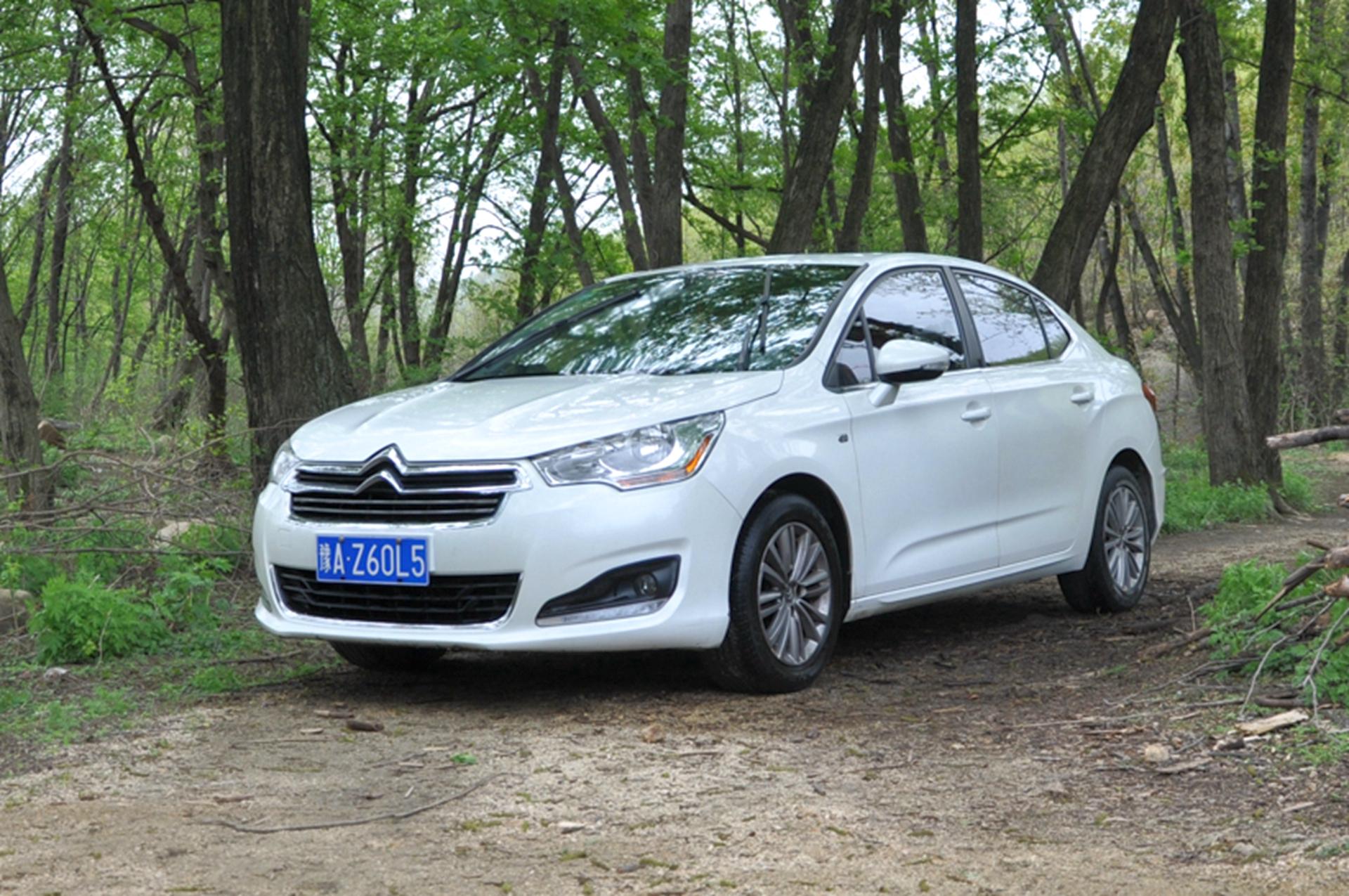 乐空手持锂电洗车机评测,便携洗车机220v高压家用