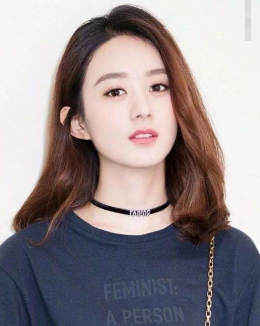 大脸显脸小的发型长直发,显脸小黑长直发型男生