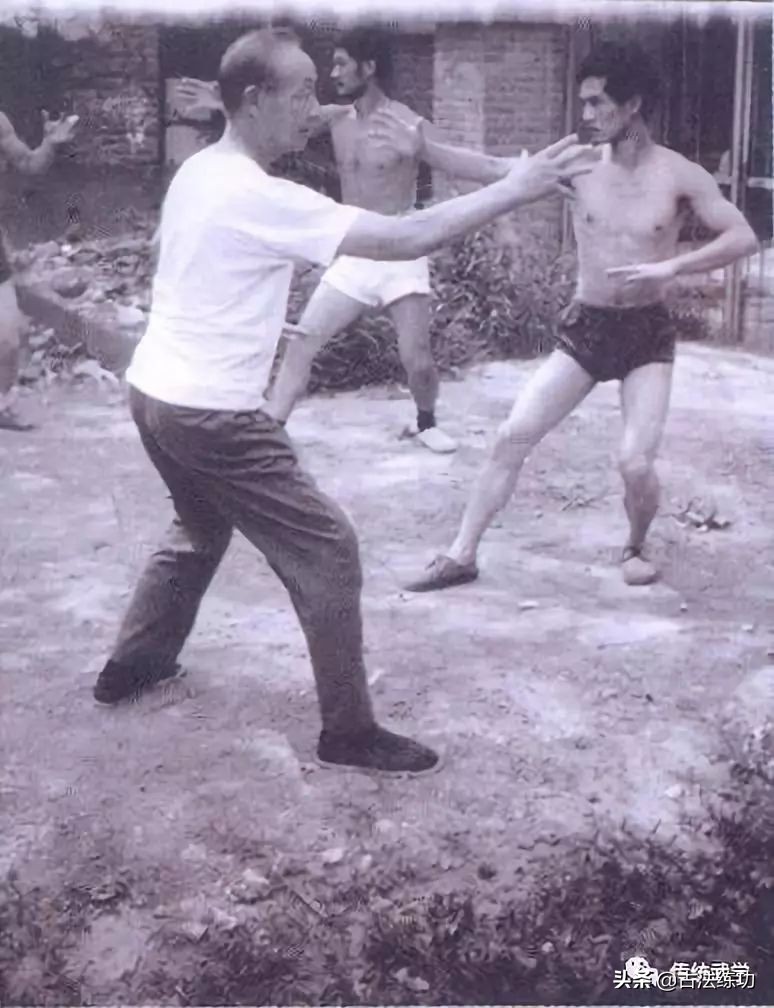 为什么要站桩怎样站桩最好呢,空腹站桩好还是吃了饭站桩好