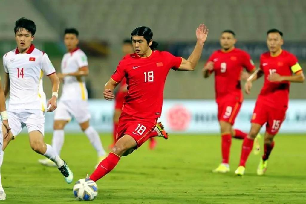 12强赛越南男足武磊绝杀,12强赛韩国男足出线了么