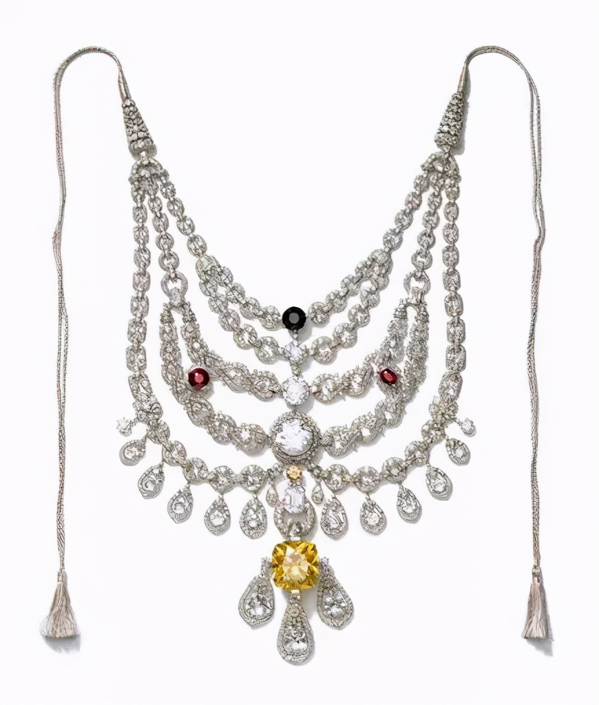 李佳琦最近推荐的钻戒,李佳琦卖10克拉钻戒价值