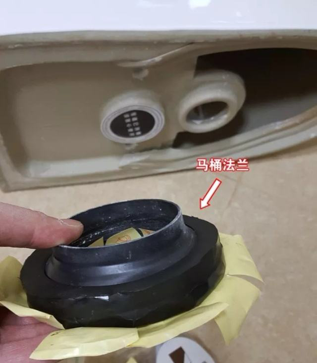 刚入住马桶就堵了找房东吗,楼房马桶下水管道堵了