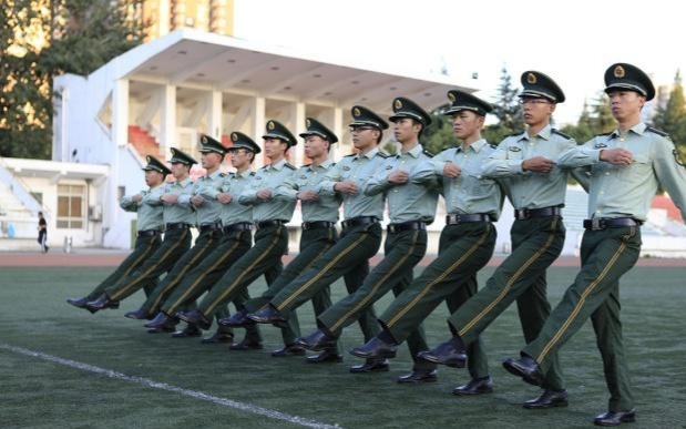 从少尉到上校需要多久,从少尉到上将需要多少年