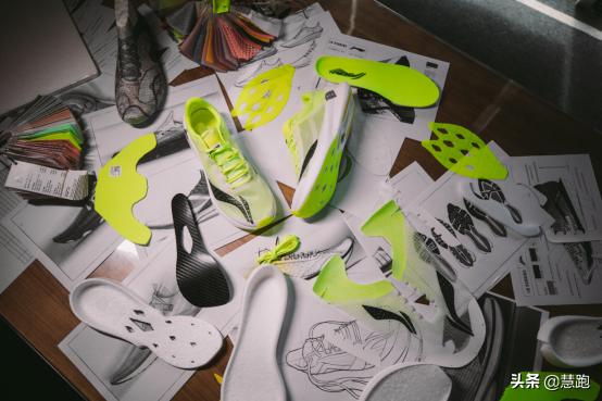 国产进阶跑鞋对比,国产顶级跑鞋横评