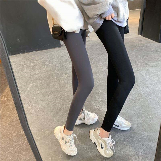 高个子适合鲨鱼裤老爹鞋穿搭吗,最搭配鲨鱼裤的老爹鞋