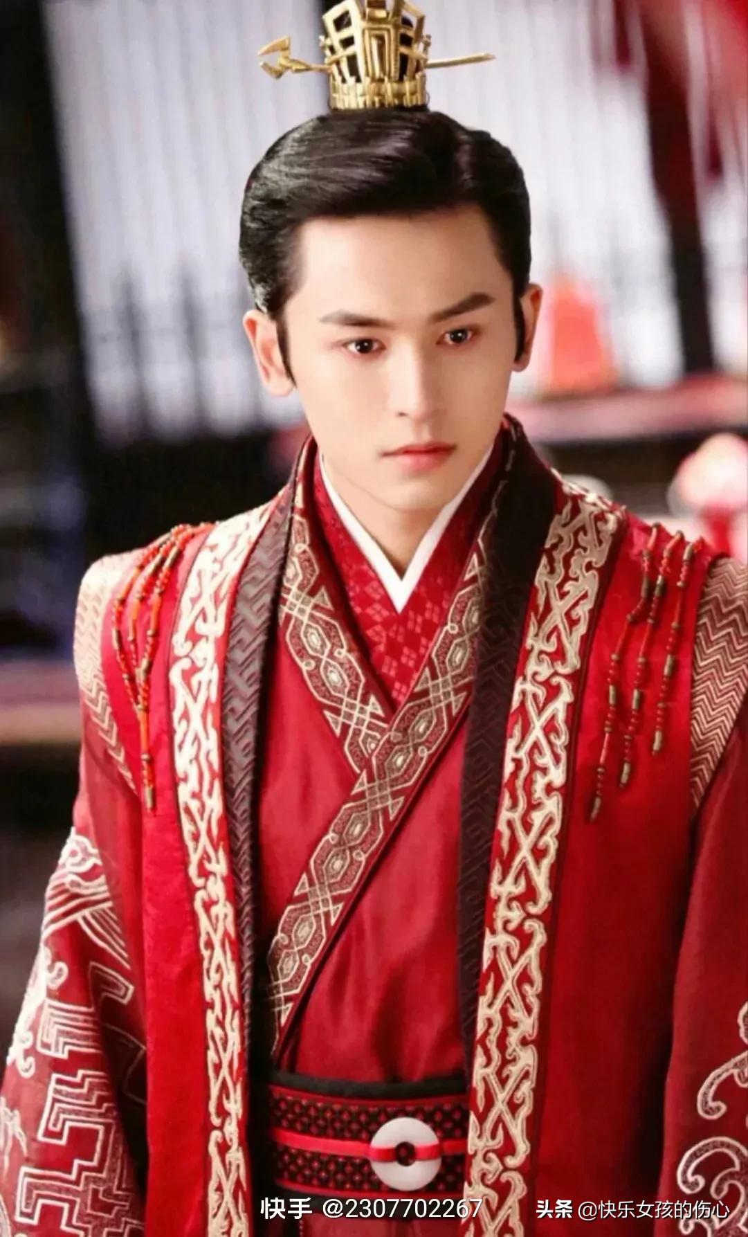 形容古代男子帅气有魅力的句子,描写古代男子气质优雅的句子