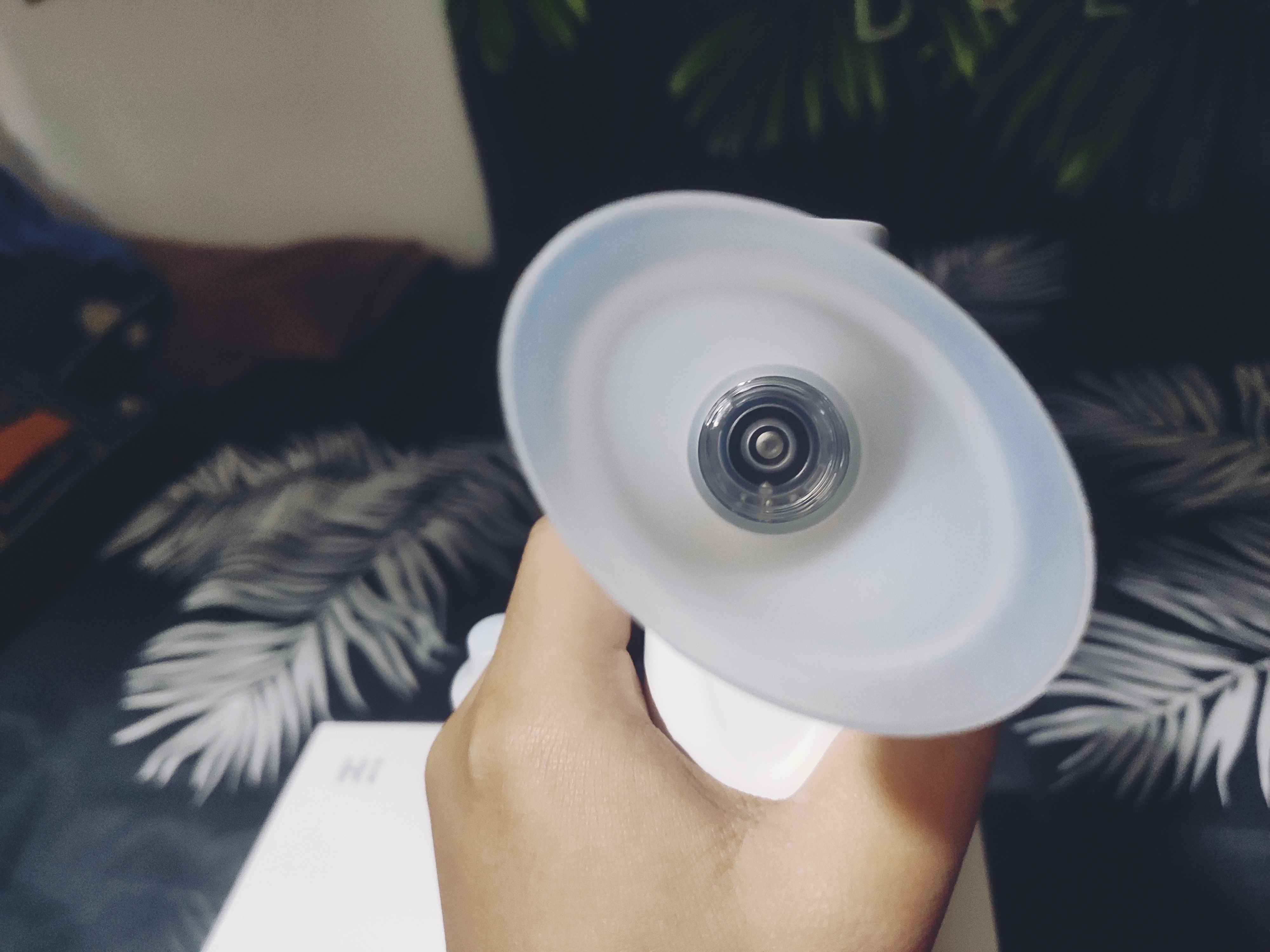 修复眼睛干涩的按摩方法,眼睛spa修复眼干眼涩