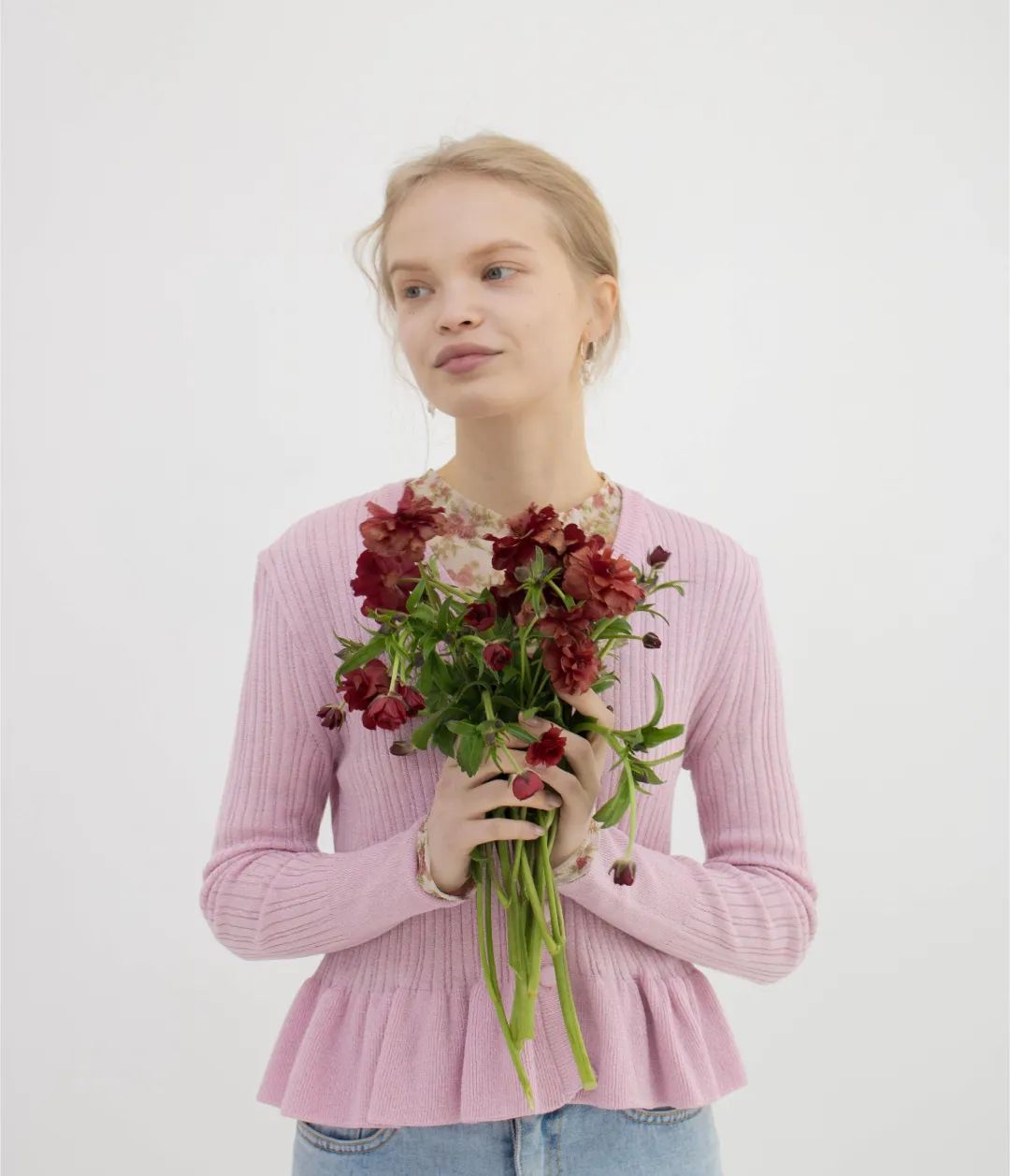 我已经在看夏装了！第一件小短袖从里面挑