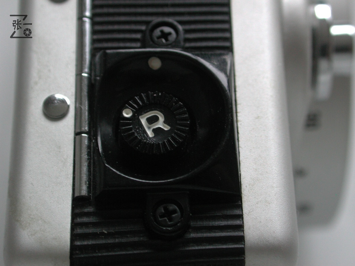 日本佳能生产武器吗,日本佳能数码老式相机