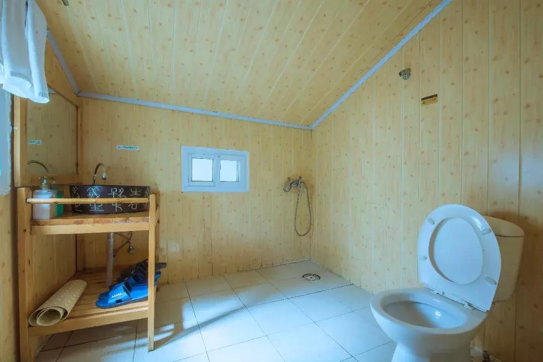 成都自驾百里杜鹃旅游攻略,万亩杜鹃花在青山幽谷