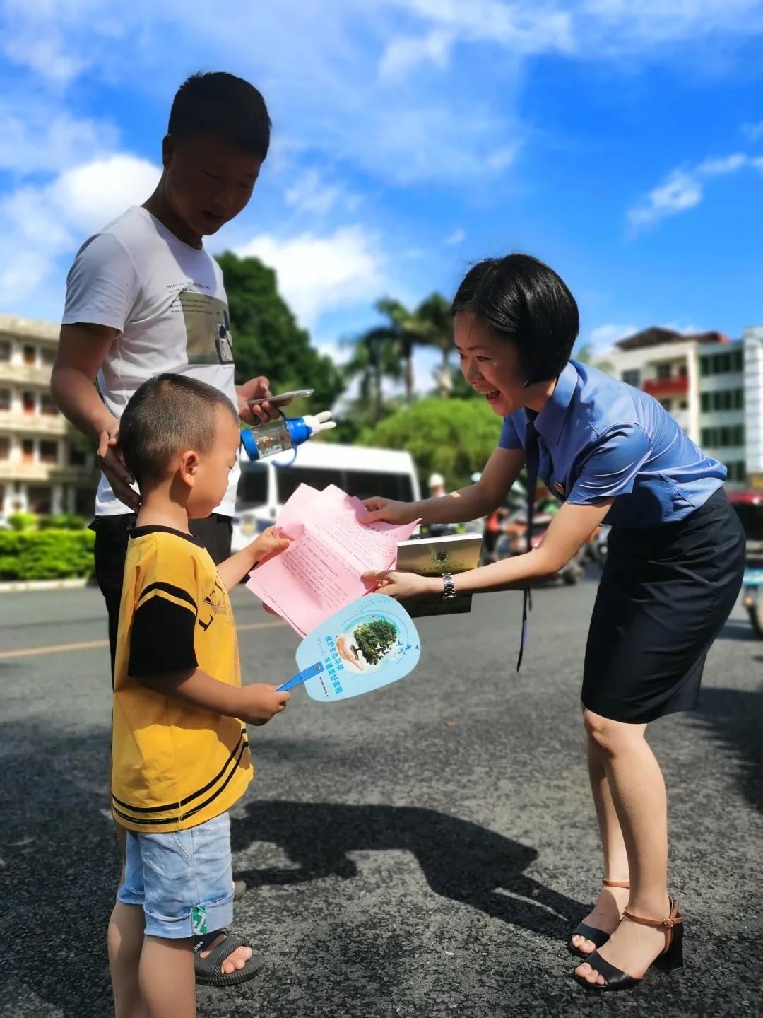 检察机关民有所呼我有所应,民有所呼检察长接待信访群众