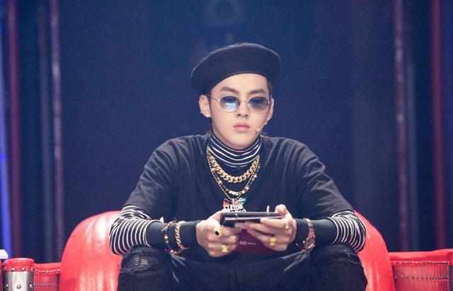 吴亦凡被捕后,背后老板名下房产被拍卖,百亿富豪沦为失信老赖