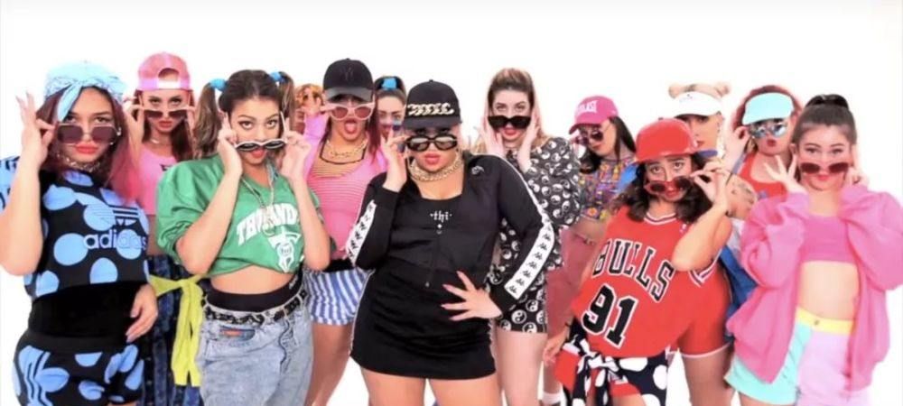 鬼鬼吴映洁牛仔裤高清写真,鬼鬼吴映洁丹宁