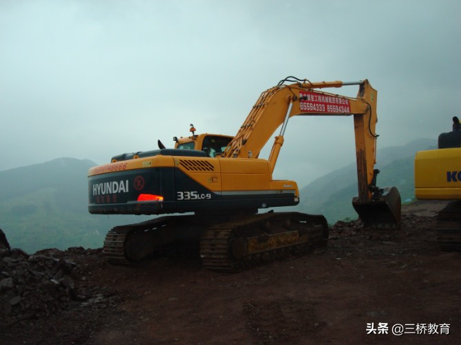学挖机有前途吗,中专毕业学挖机有前途吗