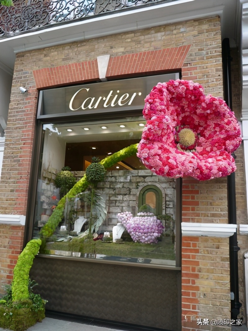 吸引顾客进店的招牌,实体店店铺橱窗怎么做才能吸引人