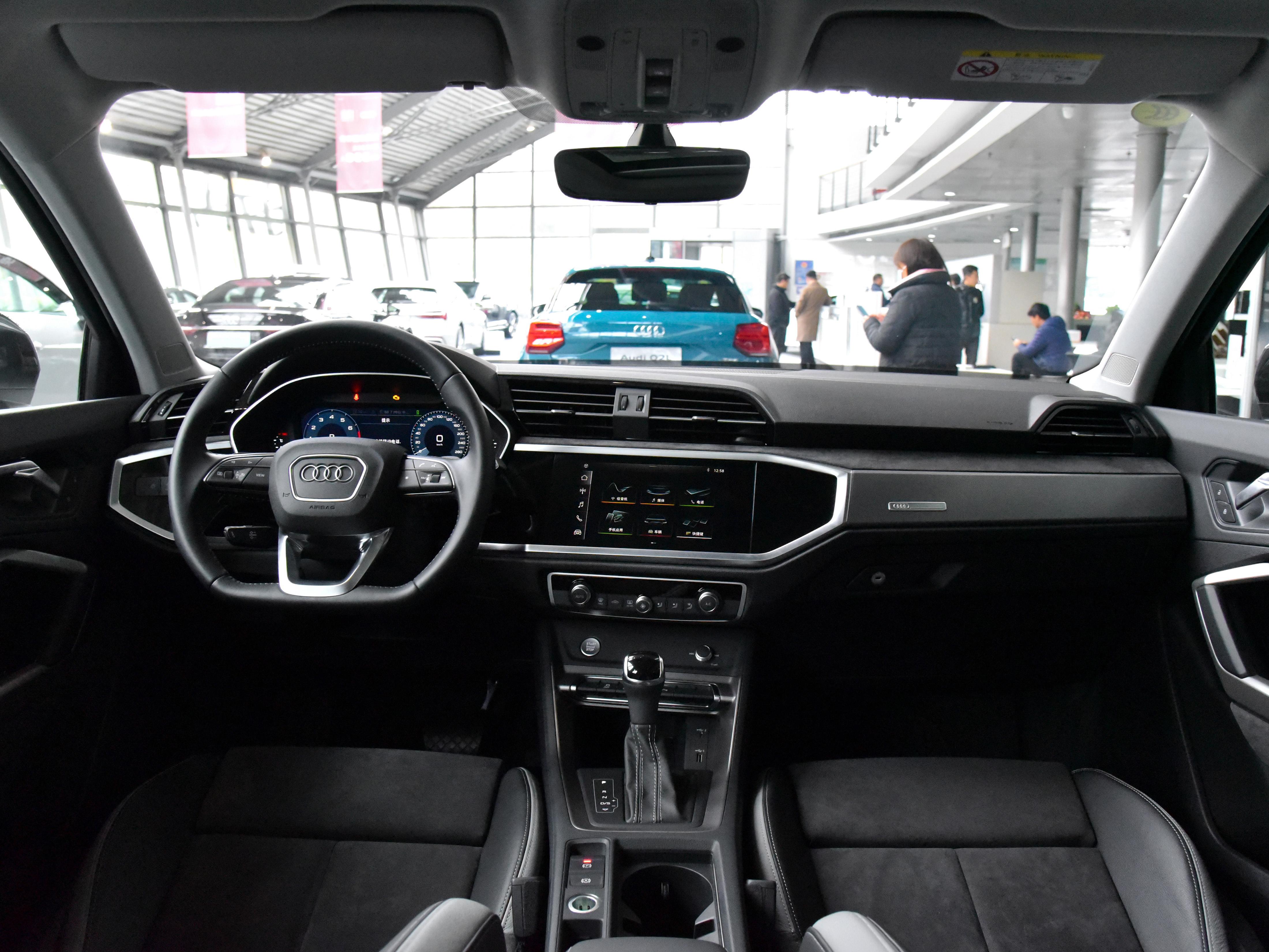 2014款2.0t奥迪q3真实油耗,16款奥迪q3全时四驱运动性测评