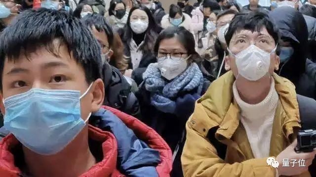 “金主爸爸快回来交学费吧！”疫情让中国留学生难以返校，国外高校面临资金短缺