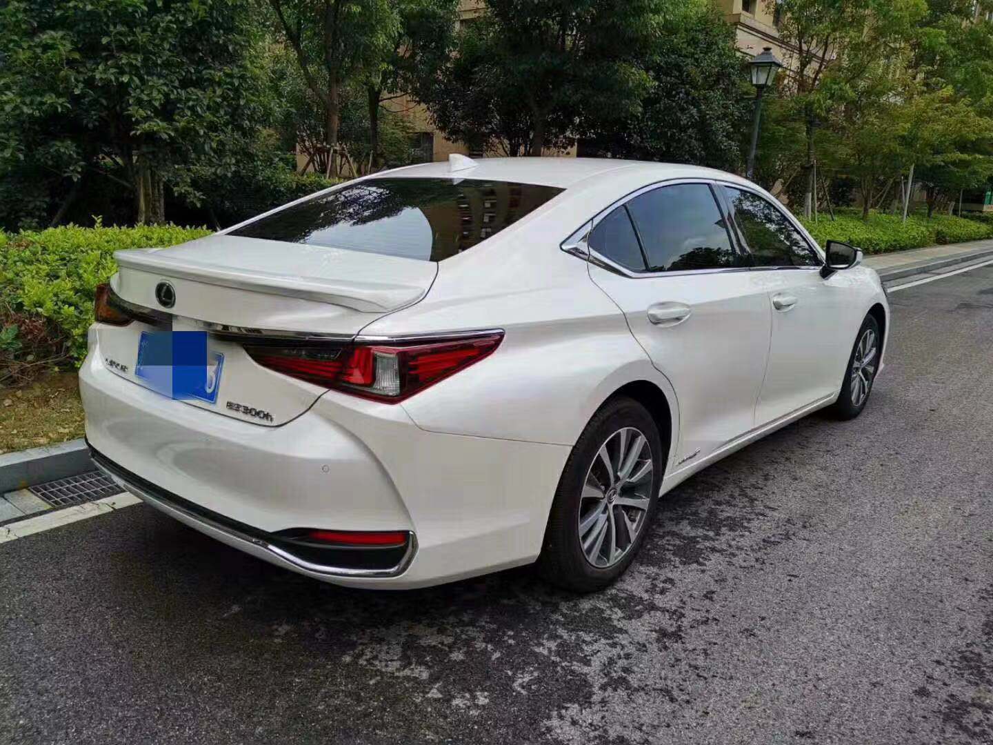 新款雷克萨斯es行政落地价格,雷克萨斯es入门级落地价格