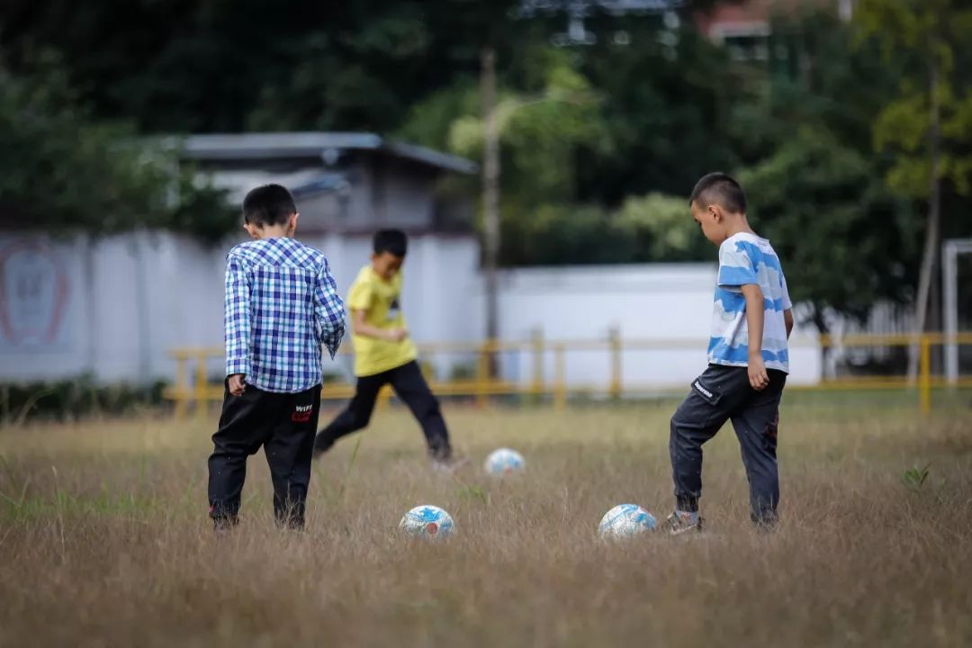 探访浙江省唯一盲人足球队：他的淘宝购物车，只有这三件物品