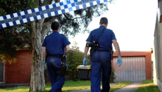 墨尔本平民房价,国外凶宅二手房出售