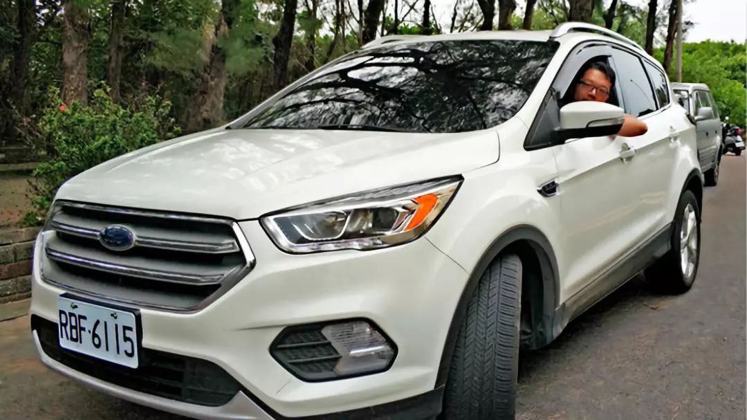 太有幸福感了！周杰伦同款奶茶喝到撑！攻略在此，拿走不谢