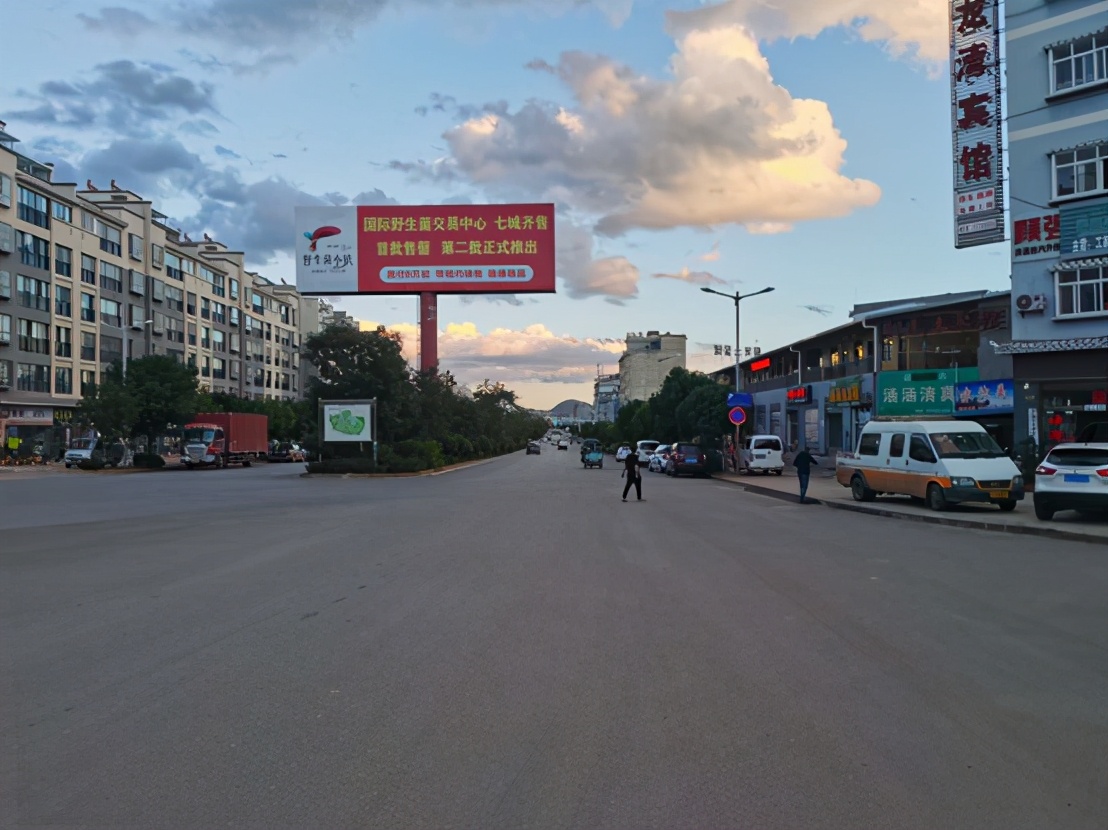 鬼哥的五万里D86丽江和大理哪个是你的菜（祥云县-南华县）