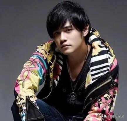 周董成名之路,你所不知的精彩片段